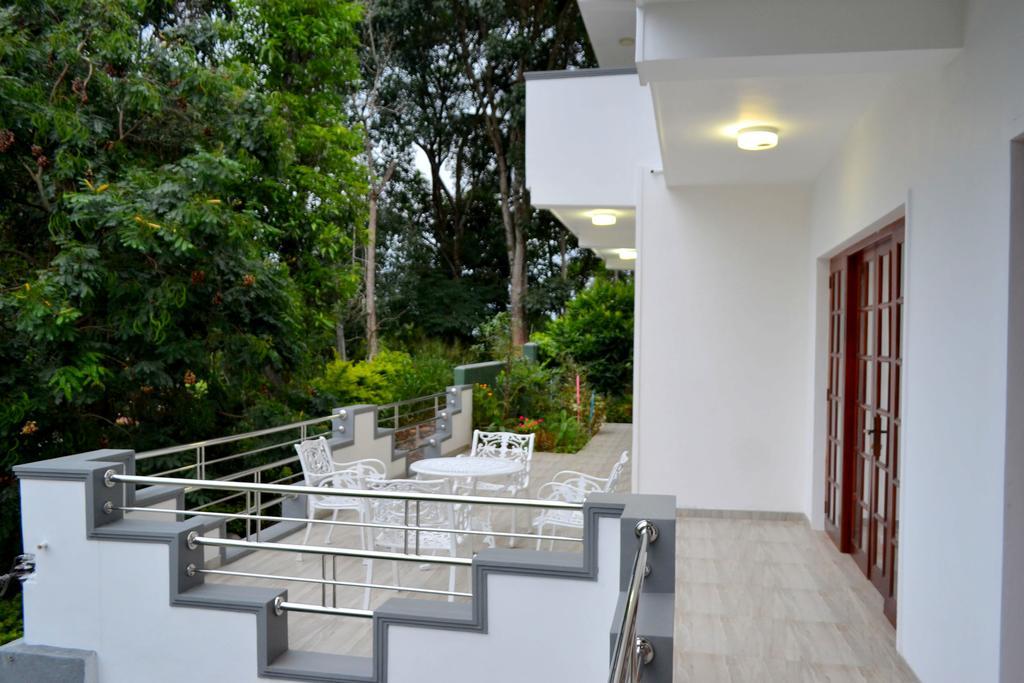Soha Villa Канди Екстериор снимка