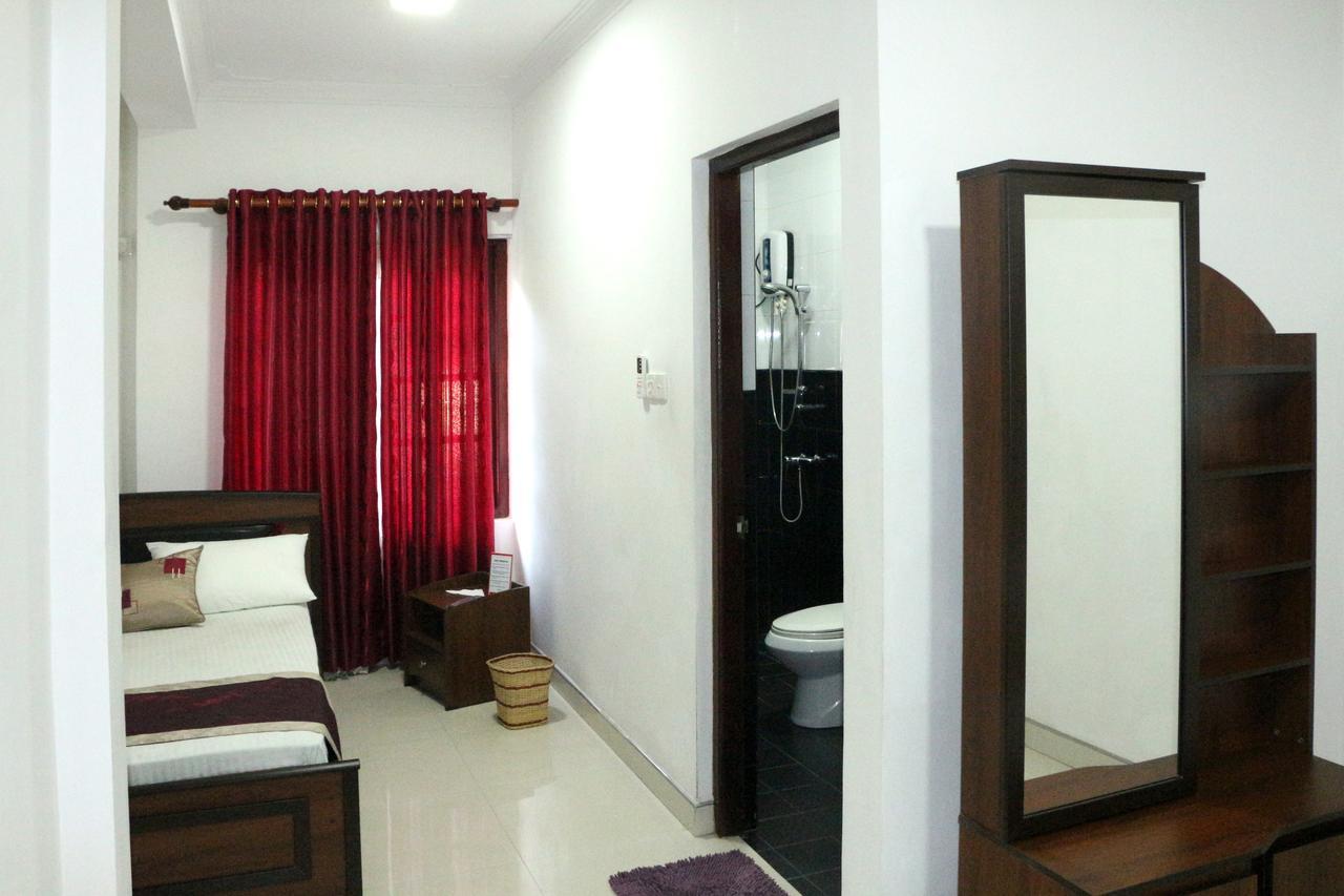 Soha Villa Канди Екстериор снимка